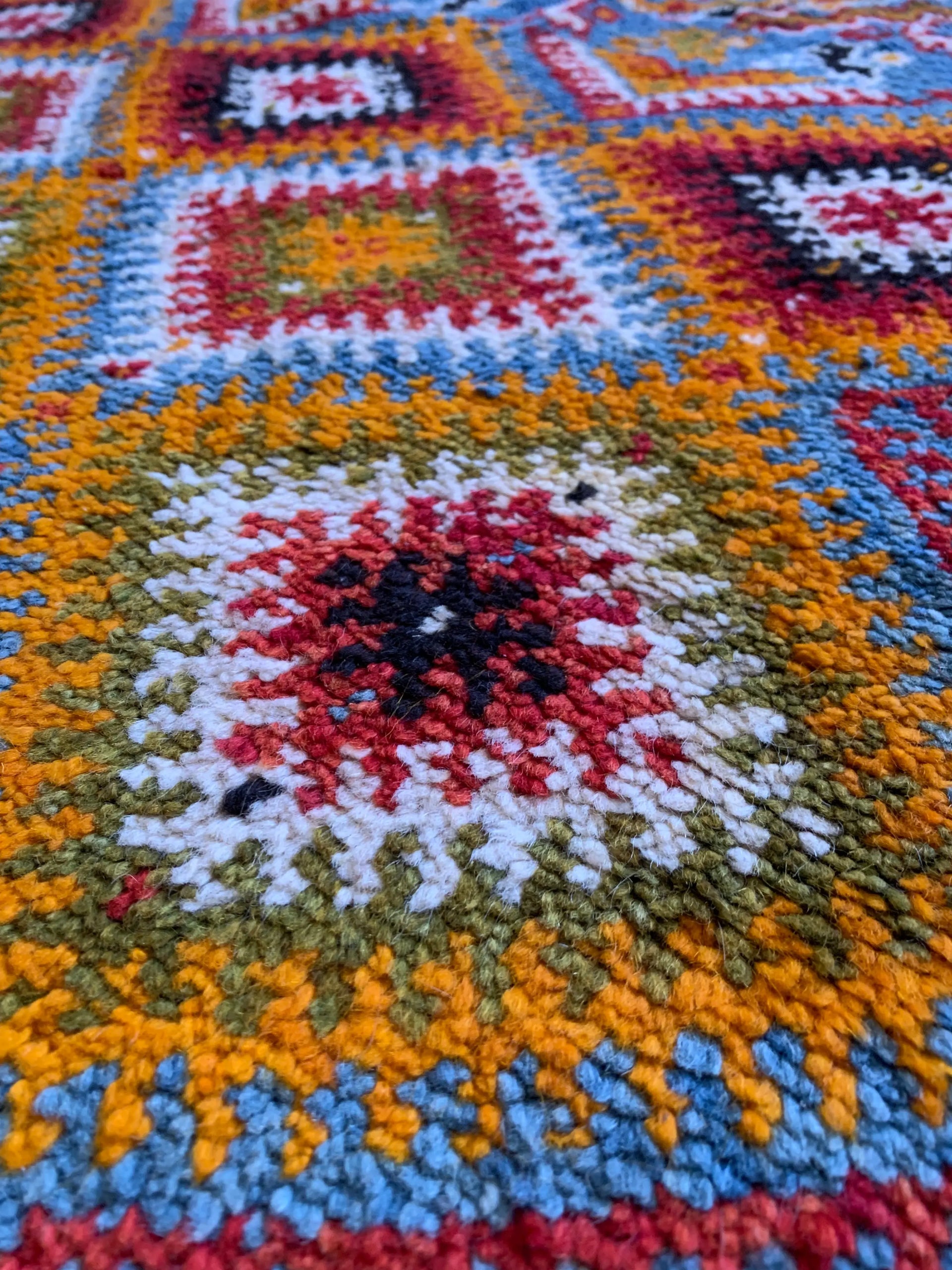 Traditional Moroccan Rug – Handwoven Artisan Wool  Piece