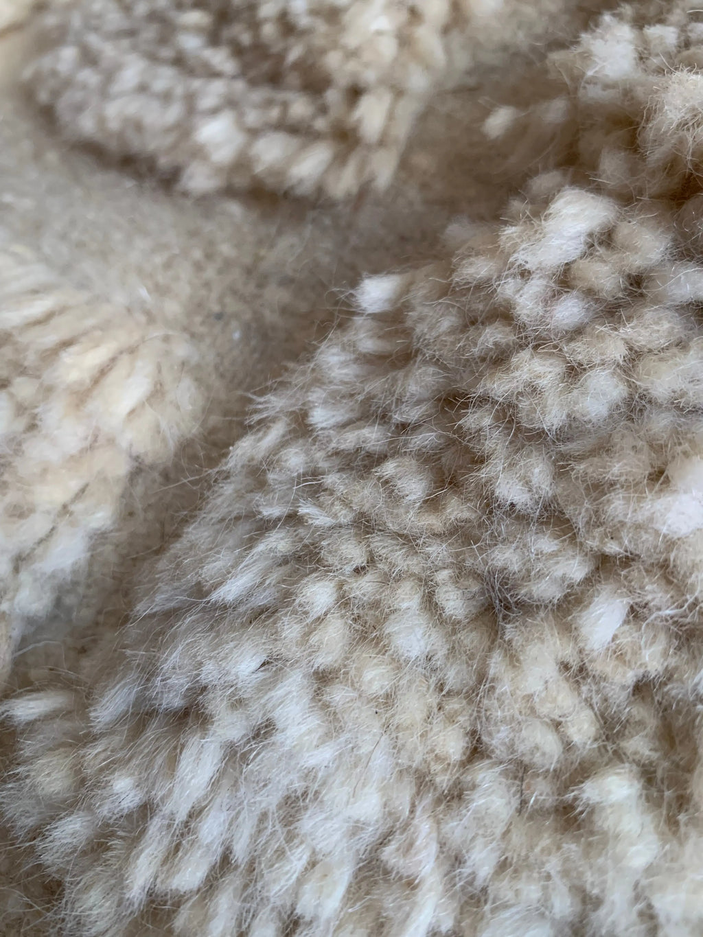 White Moroccan Rug – Handwoven Pure Wool from Taznakht