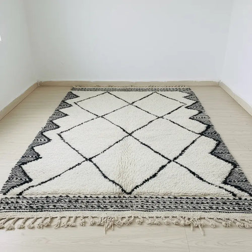  Black and White Moroccan Rug 