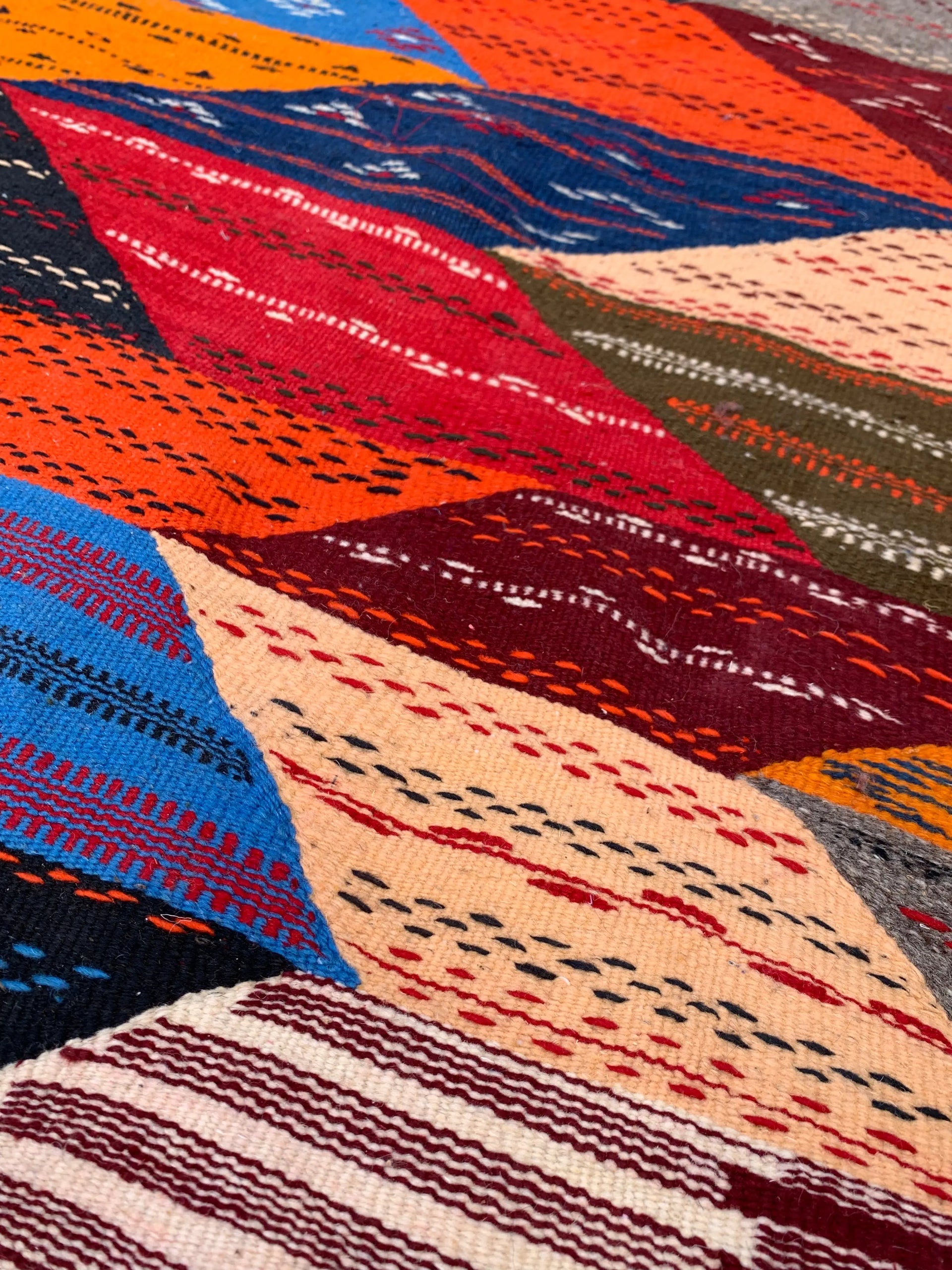 Kilim Moroccan Rug – Handwoven Reversible “Picasso” from Taznakht