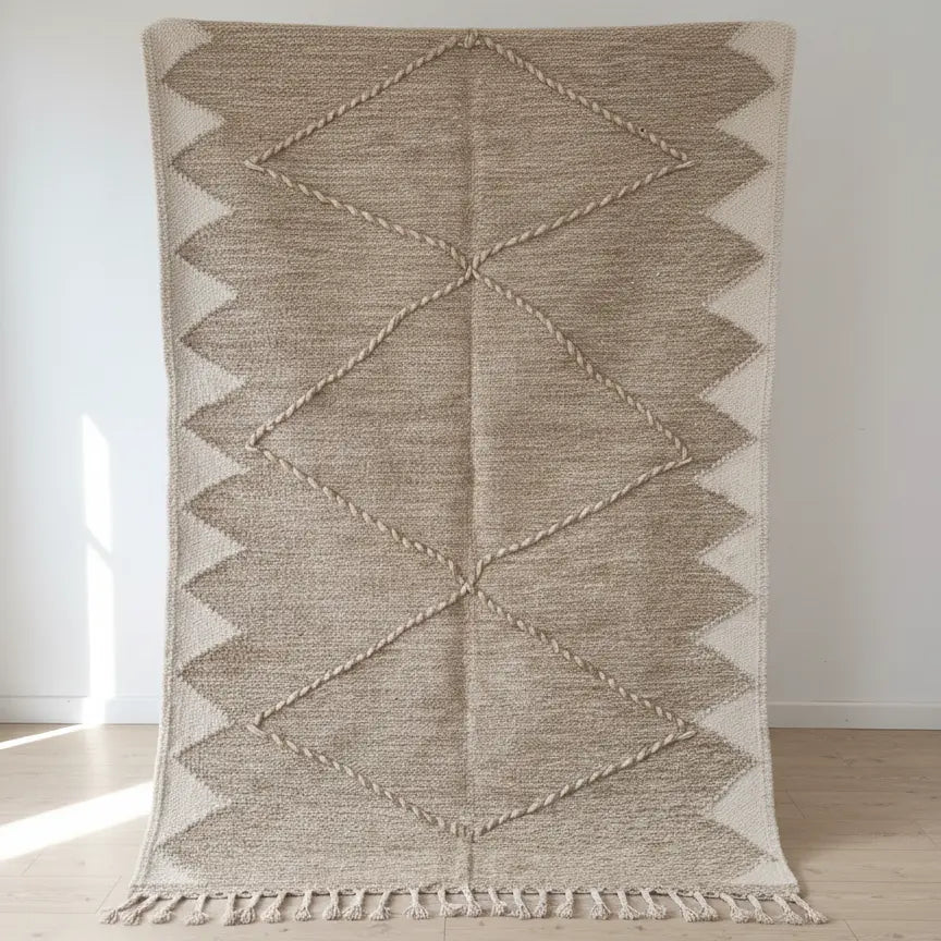 Beige & White Reversible Handwoven Rug – 150 × 95 cm (59” × 37”) TazRugs