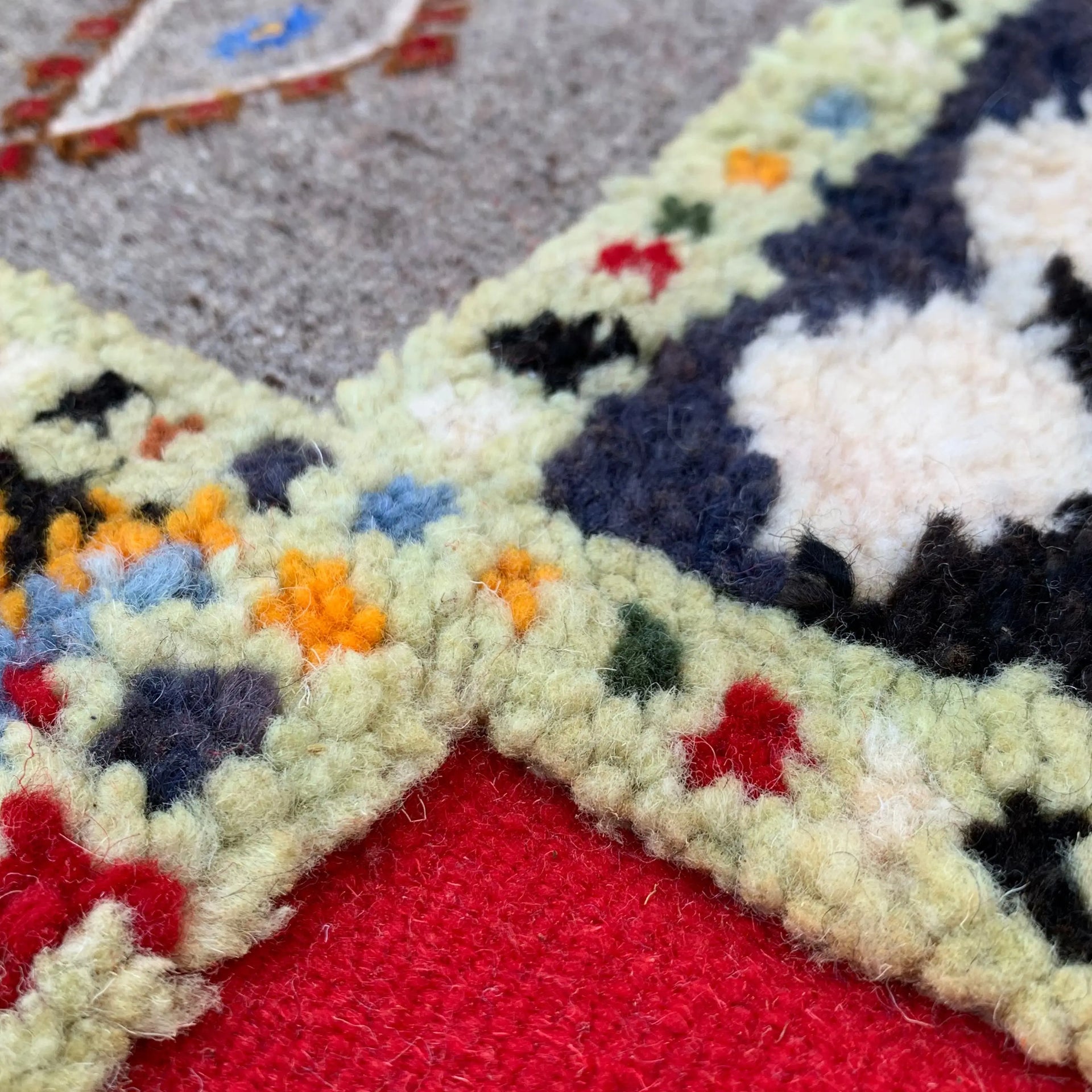  Small Moroccan Rug