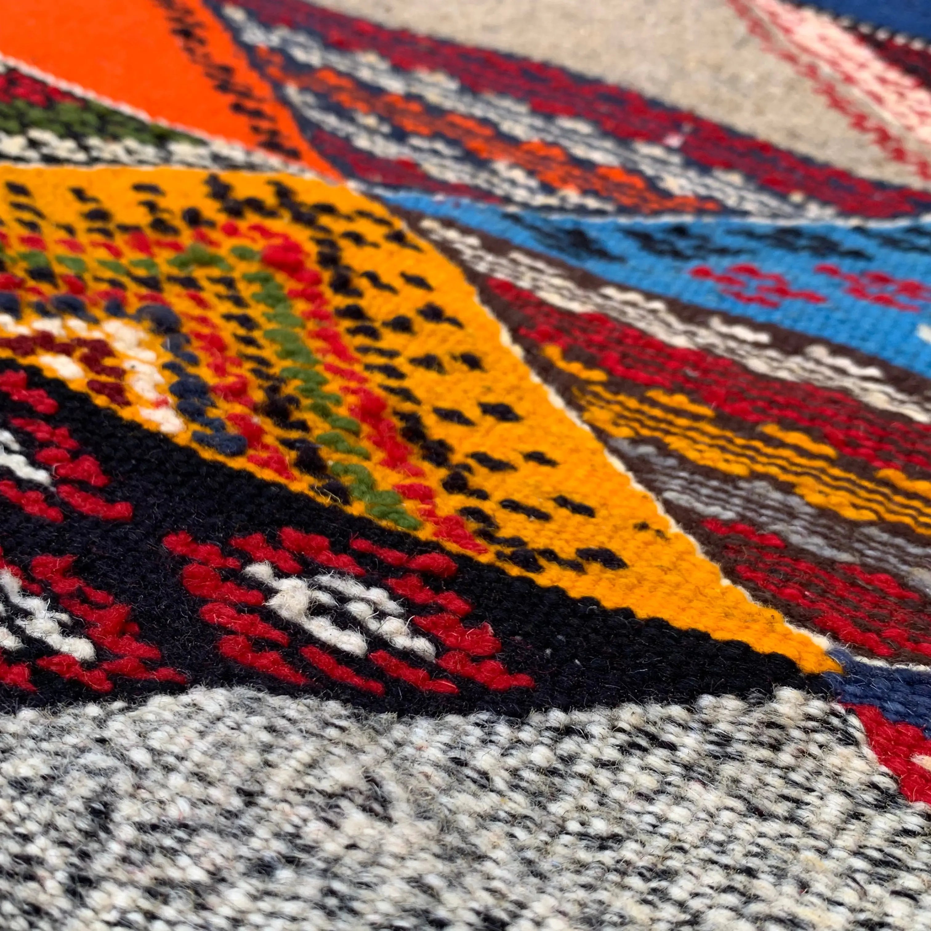 Moroccan Kilim Runner Rug 