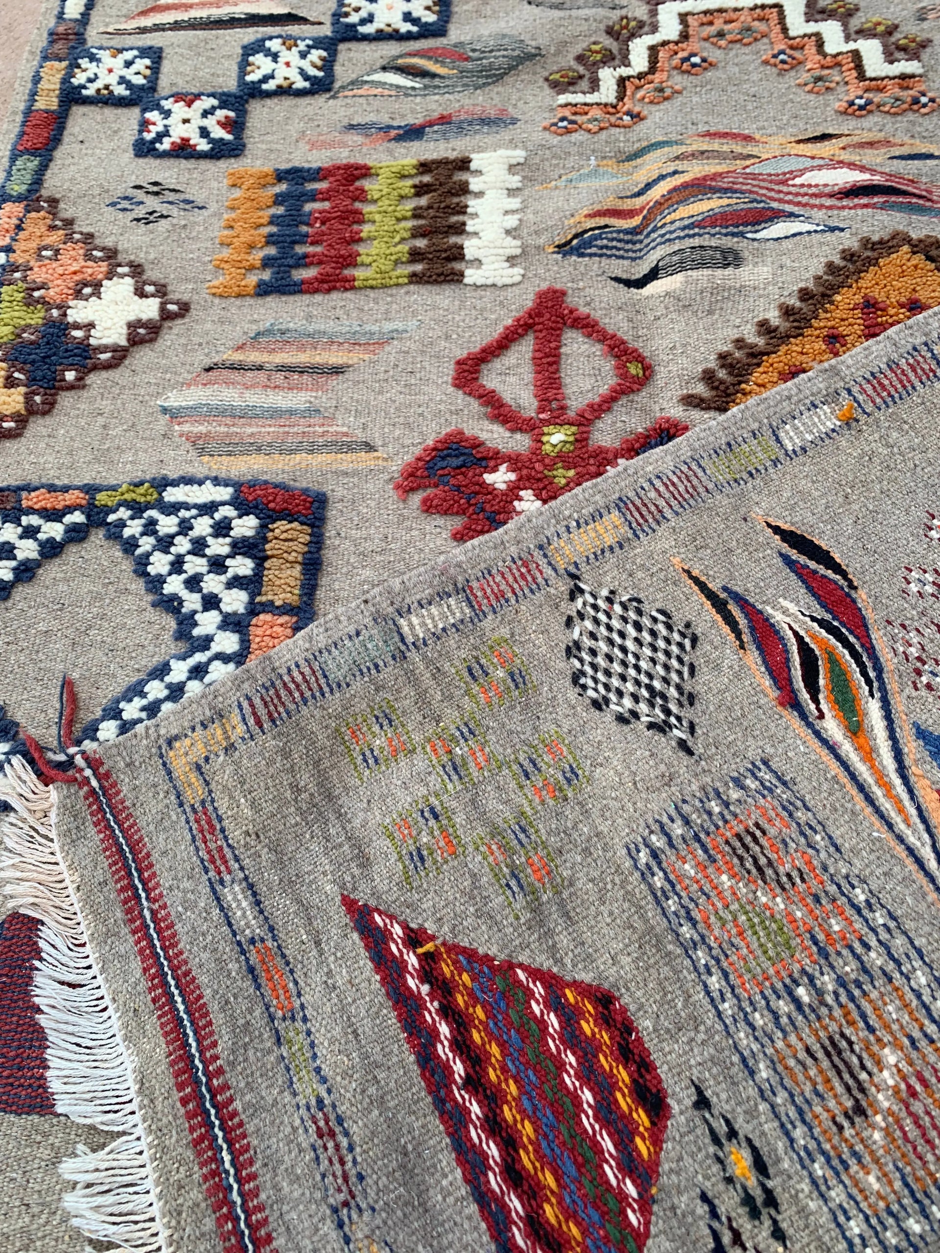 White Moroccan Rug | Handwoven Wool Rug from Taznakht