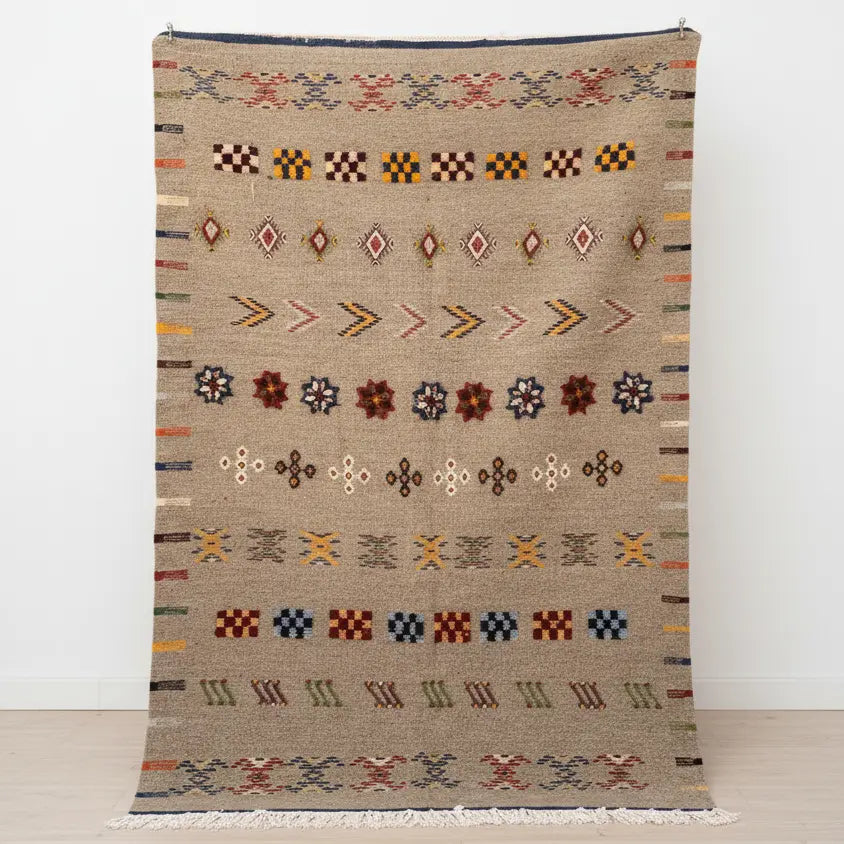 Gray Moroccan Rug – Handwoven Wool from Taznakht