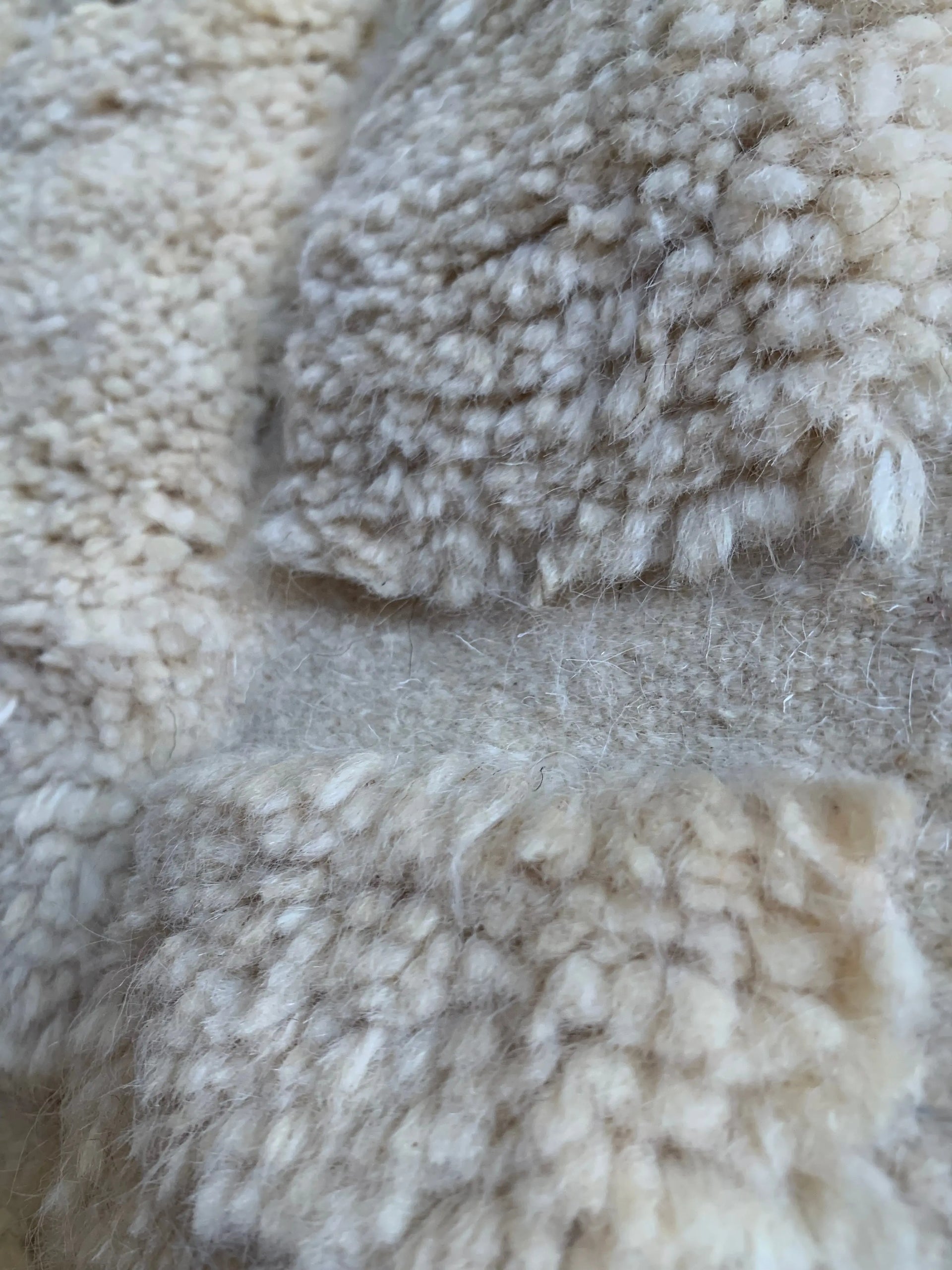 White Moroccan Rug – Handwoven Pure Wool from Taznakht
