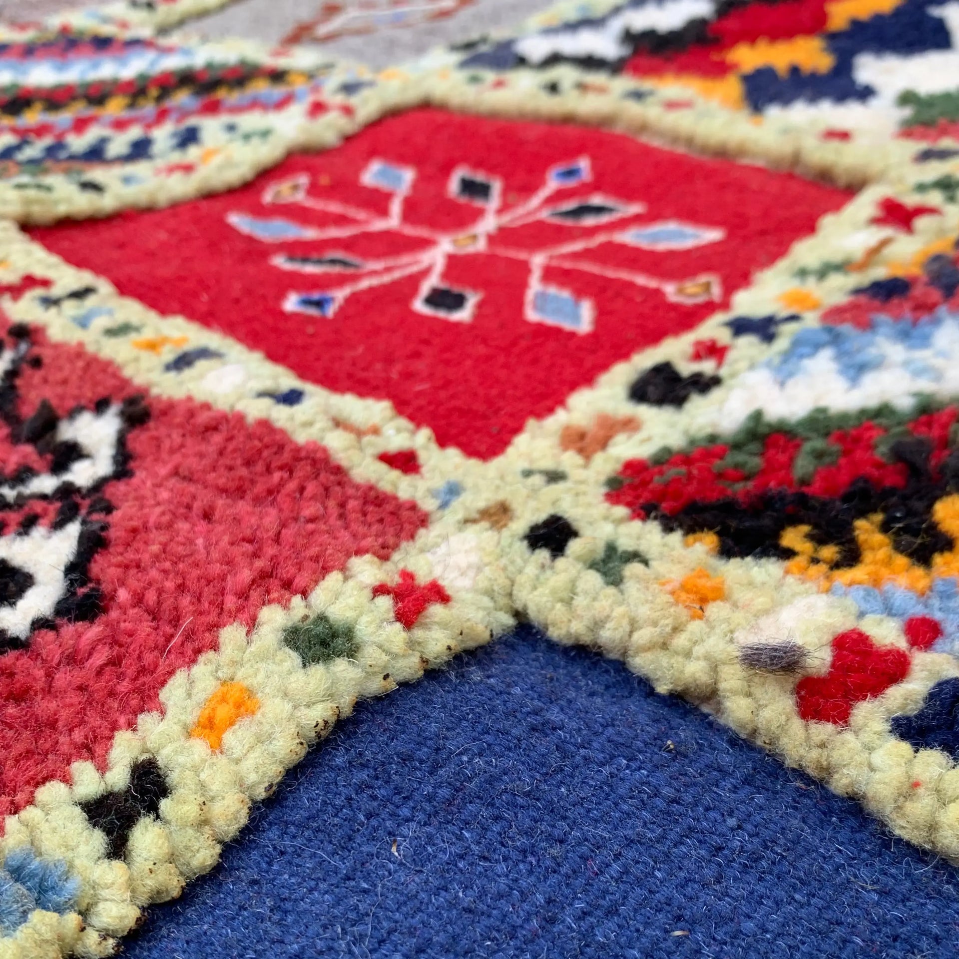  Small Moroccan Rug