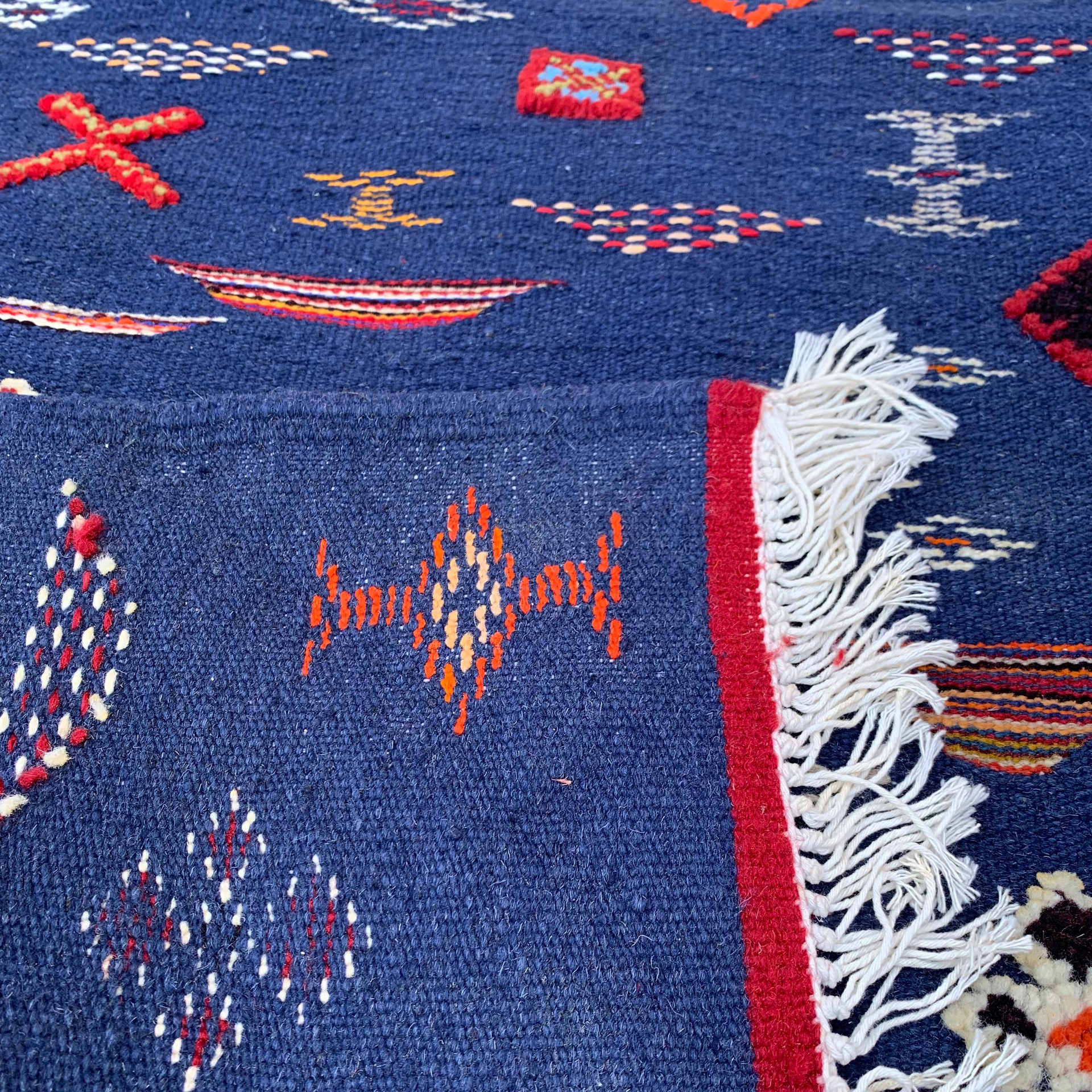 Navy Blue Moroccan Kilim Rug - Handwoven Flatweave Wool - berber Motifs - 61 x 26 in