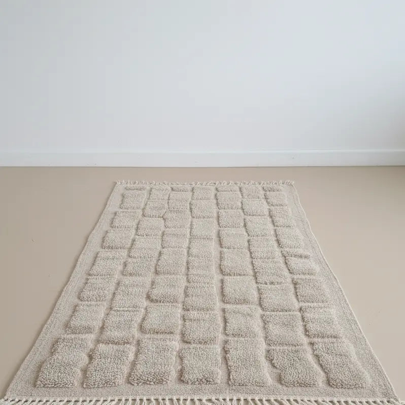 White Moroccan Rug – Handwoven Pure Wool from Taznakht
