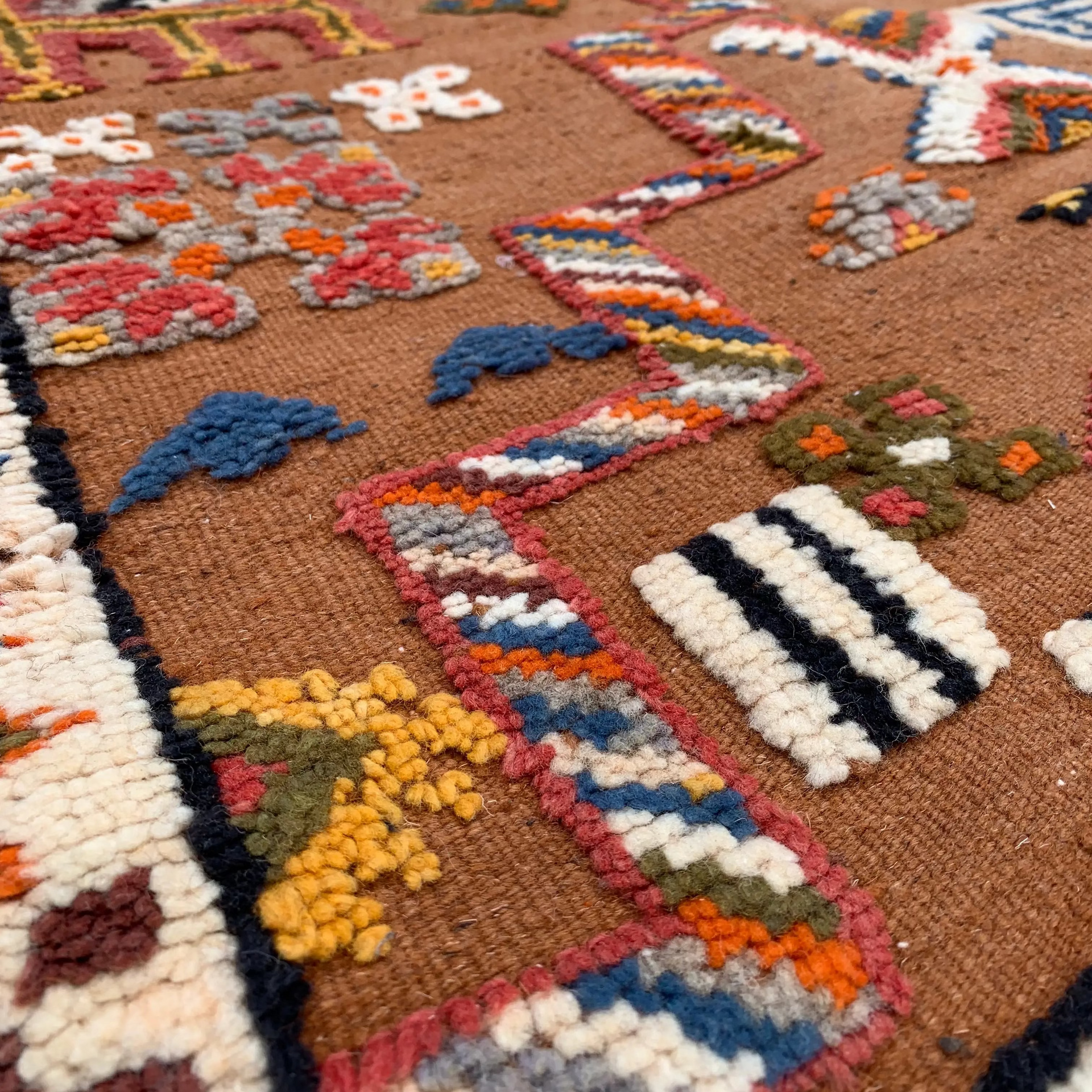 moroccan brown rug