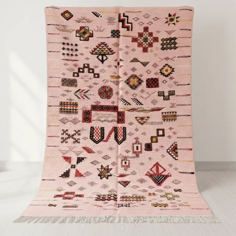 Pink Moroccan Rug handwoven in Taznakht Morocco