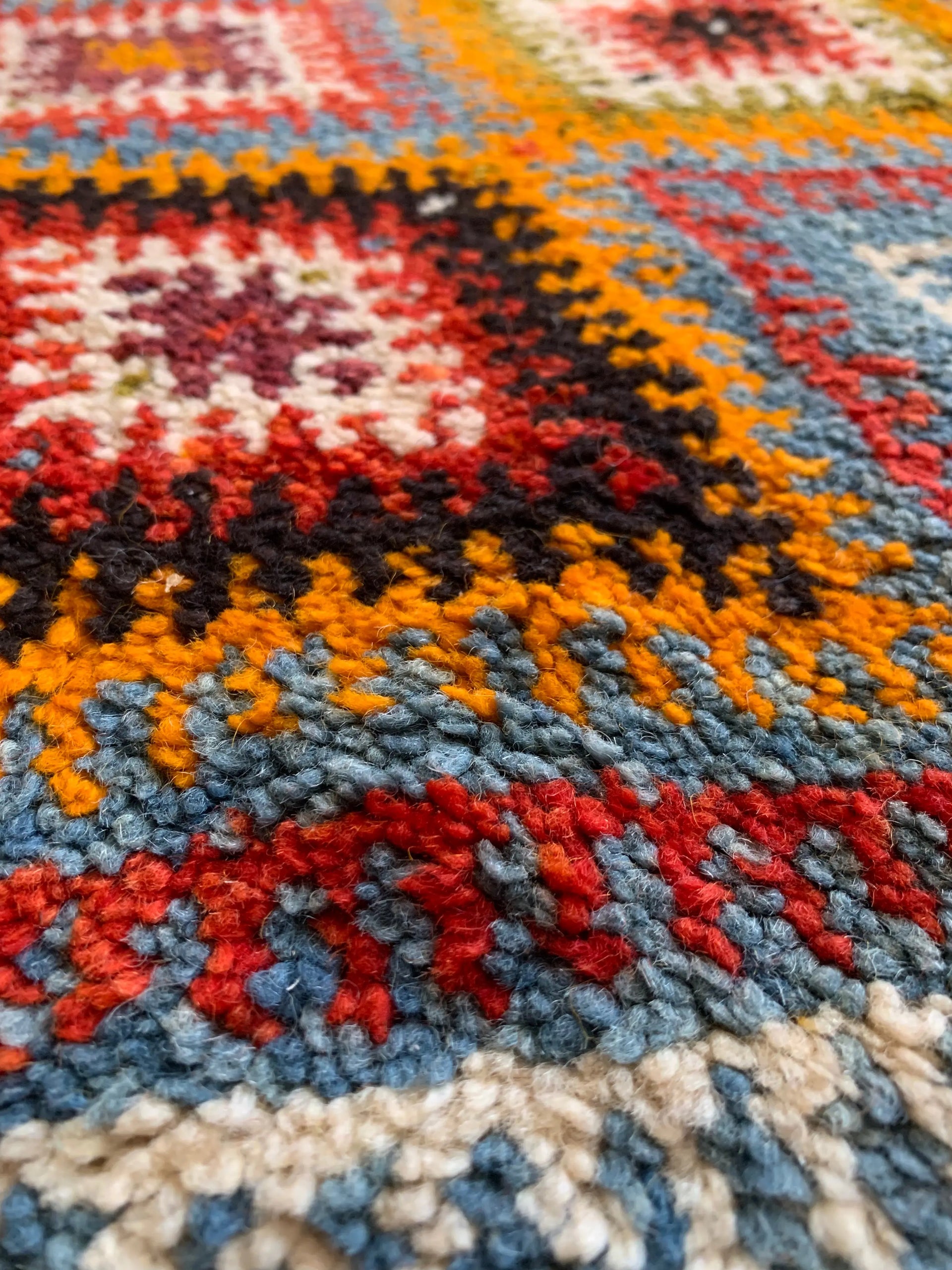 Traditional Moroccan Rug – Handwoven Artisan Wool  Piece