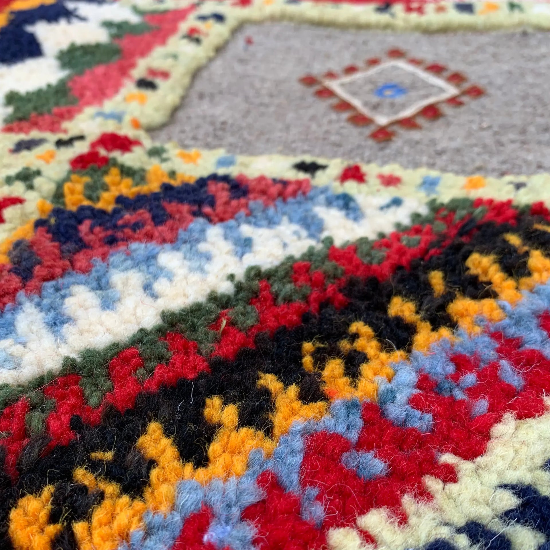  Small Moroccan Rug