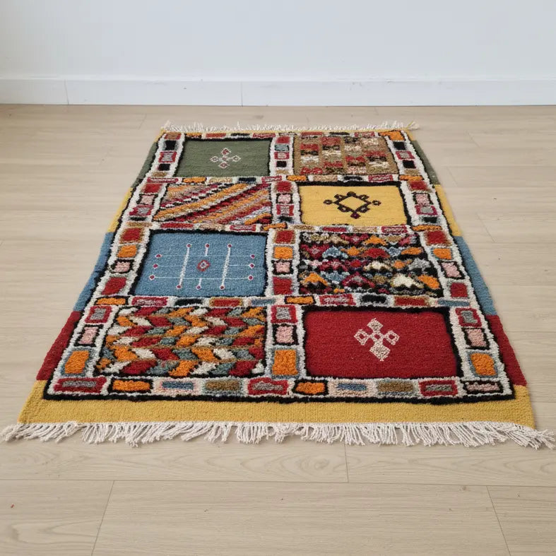  Small Moroccan Rug