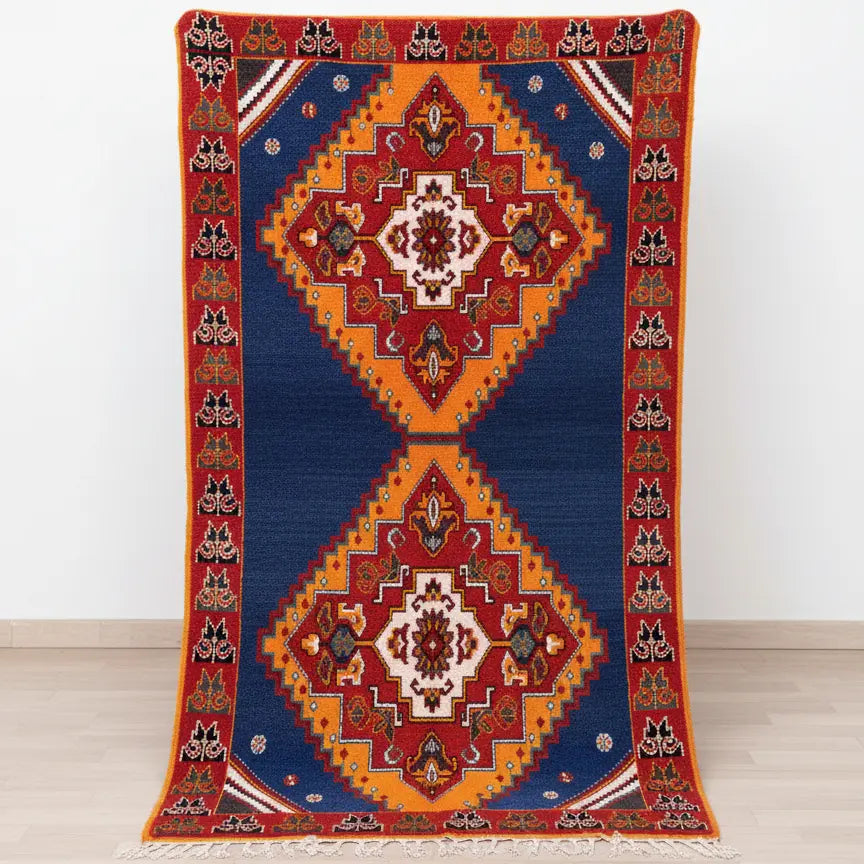 Traditional Moroccan Rug – Handwoven Antique-Style Wool from Taznakht