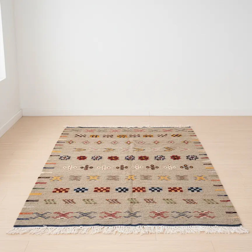 Gray Moroccan Rug – Handwoven Wool from Taznakht