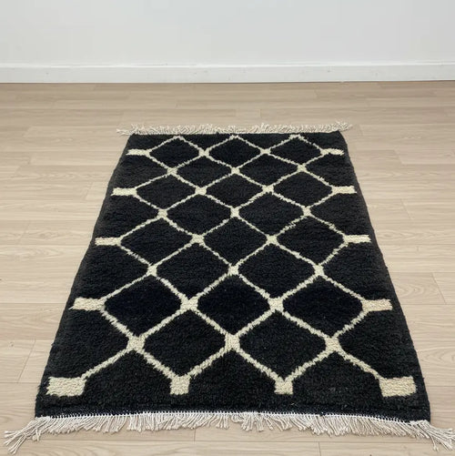 White & Black moroccan Rug 
