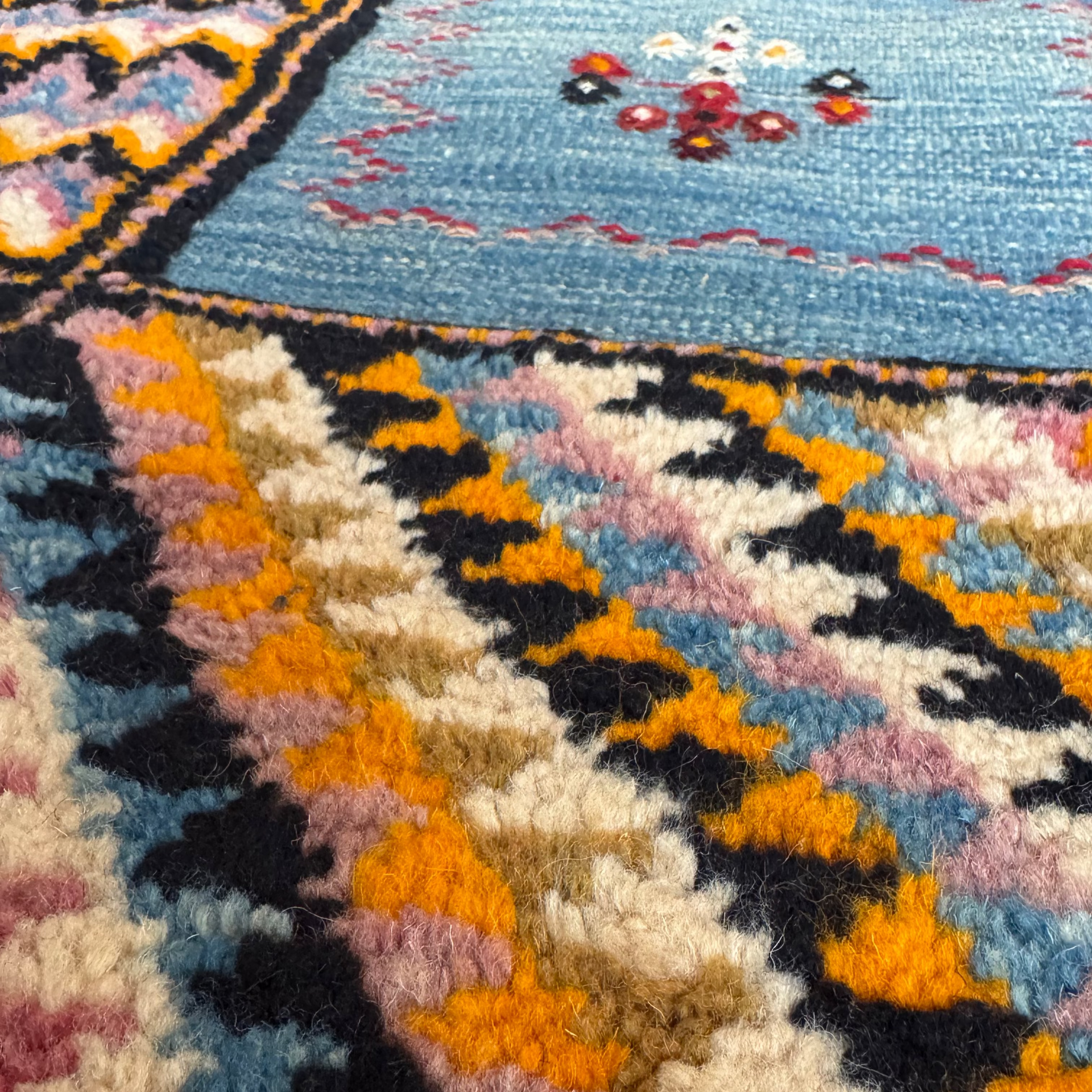 
 Moroccan rug 122x208cm handwoven natural wool plant-dyed Berber rug