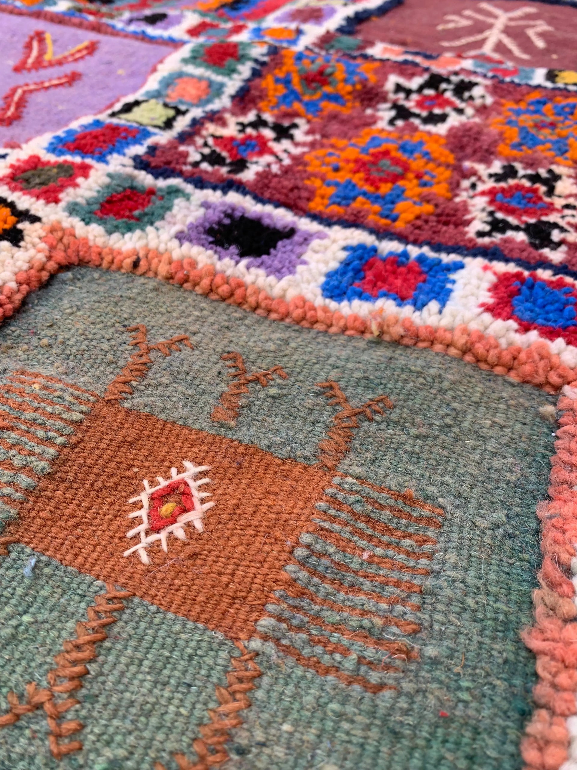 Multicolor Antique-Style Rug – 215 × 120 cm (84” × 47”) TazRugs