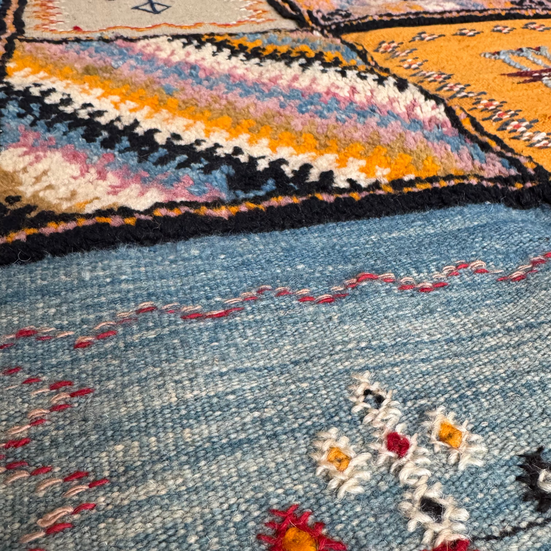 
Patchwork Moroccan rug 122x208cm handwoven natural wool plant-dyed Berber rug