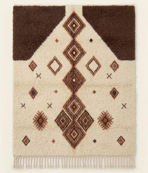 Atlas Thread Beni Ouarain custom Moroccan rug with cocoa and terracotta Amazigh diamond motifs on ivory wool