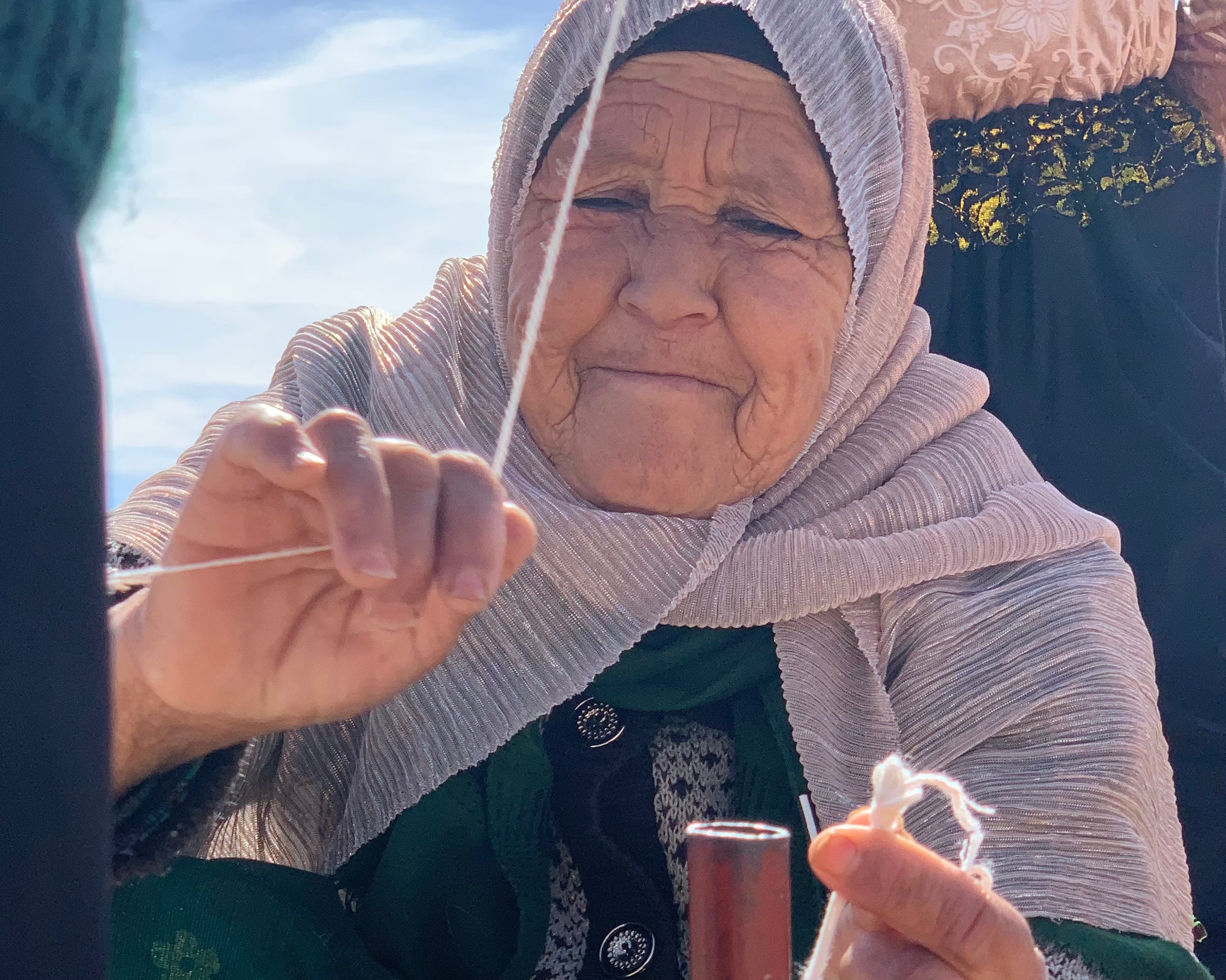 Moroccan rug being prepared by TazRugs artisan by hand– TazRugs