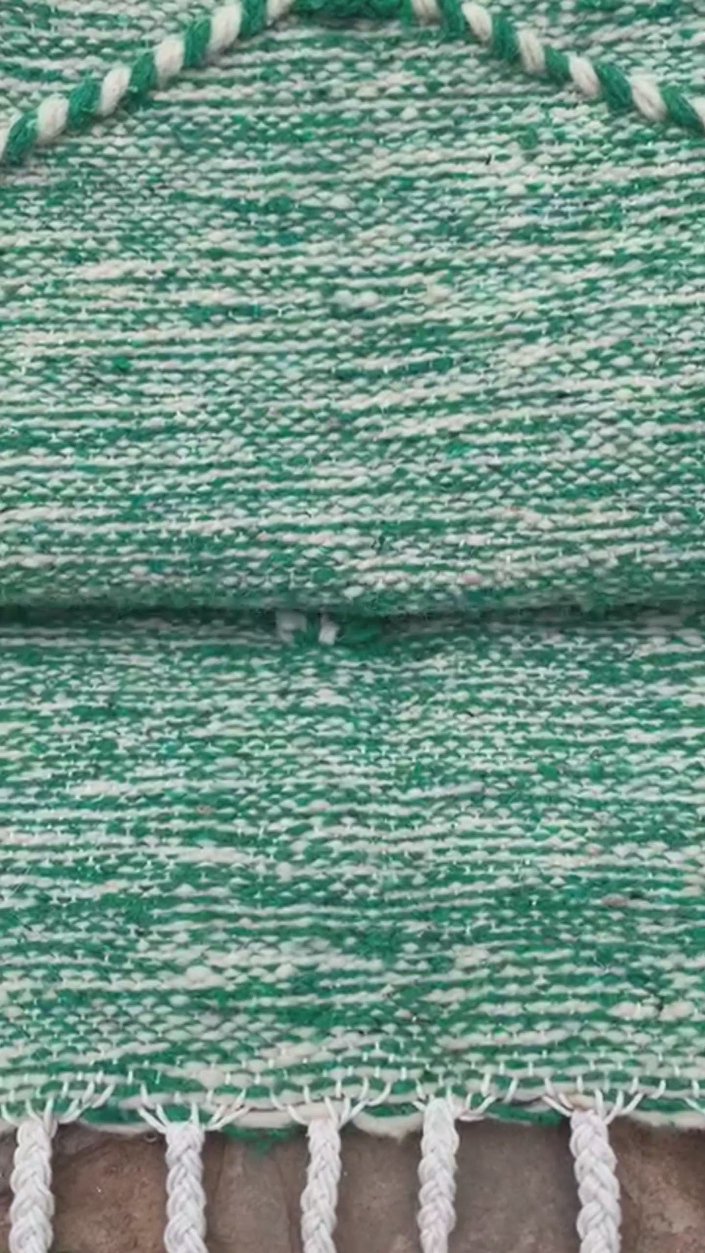 White & Green Azilal Moroccan Rug - Handwoven Wool - 39 x 59 in